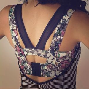 NWT lululemon sport tank top size 4