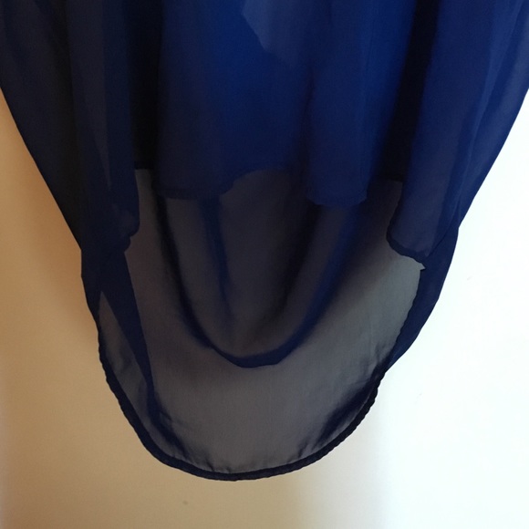 Blue sheer top - Picture 2 of 4