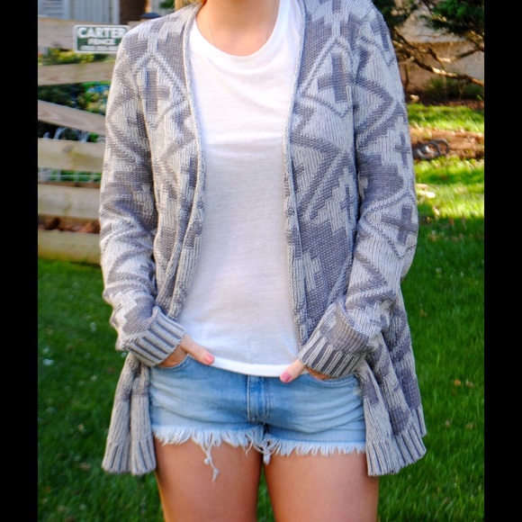 PacSun Gray Patterned Cardigan