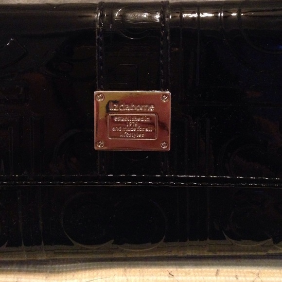 Black wallet