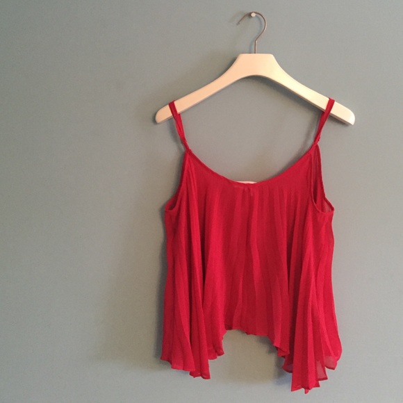 BCBG hot pink pleated tank top - Picture 3 of 4