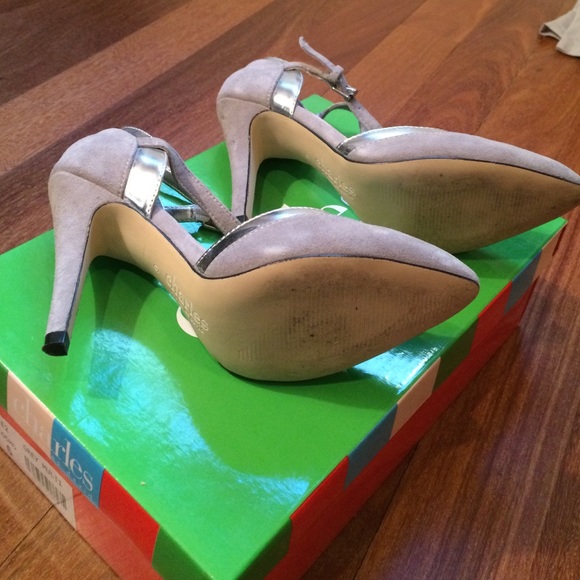 Charles by Charles David  Grey Suede Mary Jane SZ6 - Picture 4 of 4