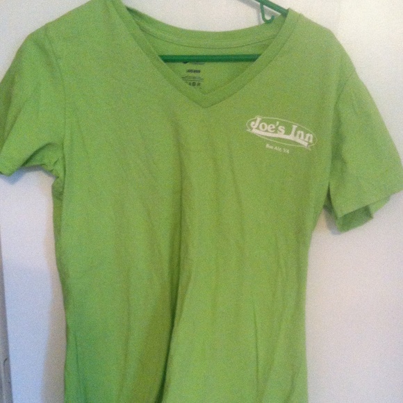 Loca Richmond, Va restaurant shirt