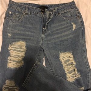 Ripped Boyfriend Jeans