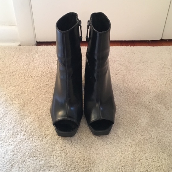 Zara black peep toe heels