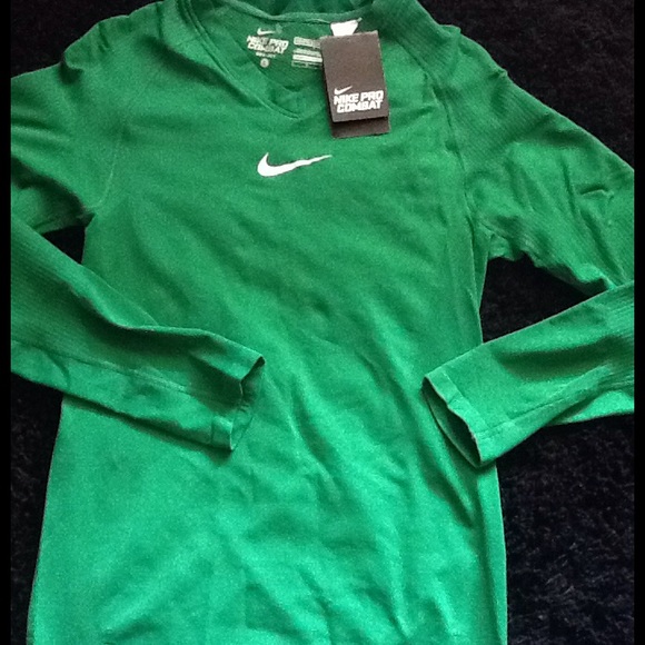 NWT Nike Dri Fit