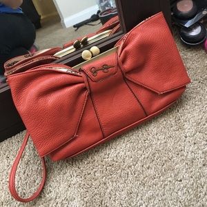 Jessica Simpson Bella Bow Wristlet