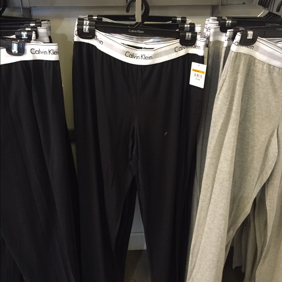 ISO Calvin Klein Logo Leggings