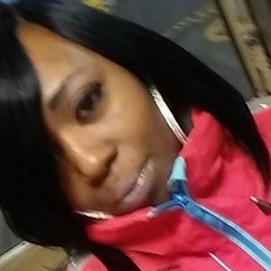 Meet your Posher, Teona