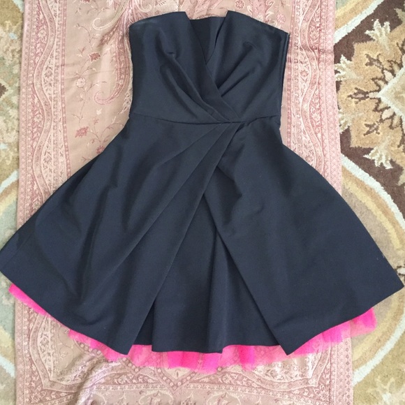 Betsey Johnson Dresses & Skirts - Betsy Johnson dress