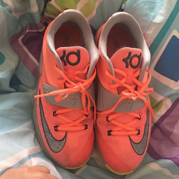 Iss - Picture 3 of 3