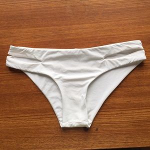 L Space Bikini Bottoms (Estella Classic Bottoms)