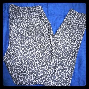 Leopard print jeggings