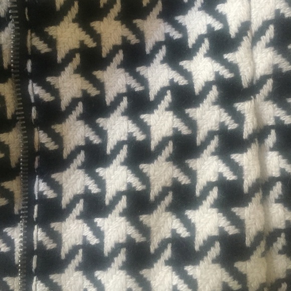 Talbots Houndstooth jacket Size 4. - Picture 3 of 4