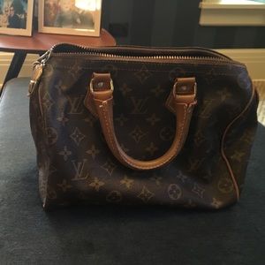 Louis Vuitton Speedy Bag. Authentic.
