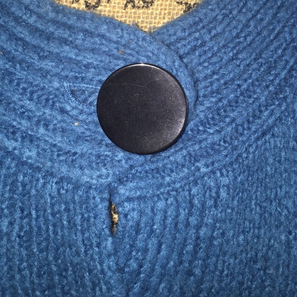 Sweater - Picture 3 of 4