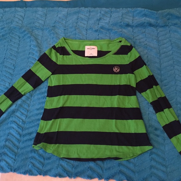 Girls Abercrombie kids size medium top