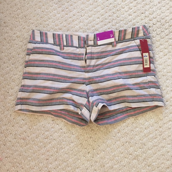 Merona size 8 red white and blue shorts