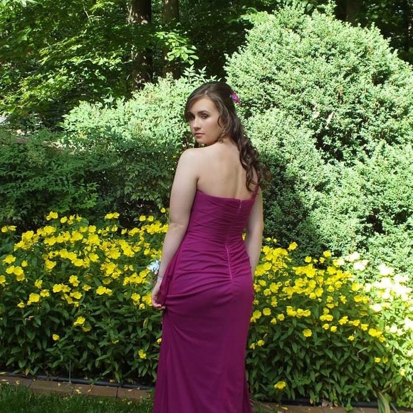 Prom Dress - Picture 2 of 3