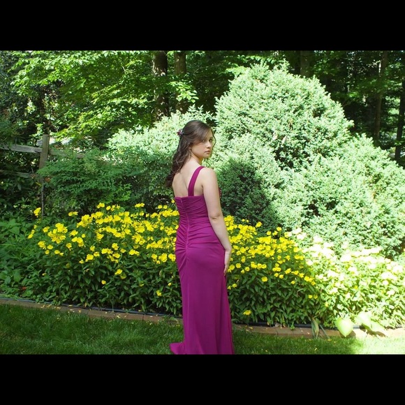 Prom Dress - Picture 3 of 3