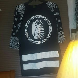 HotTopic Graphic Tee Bundle Deal!!!