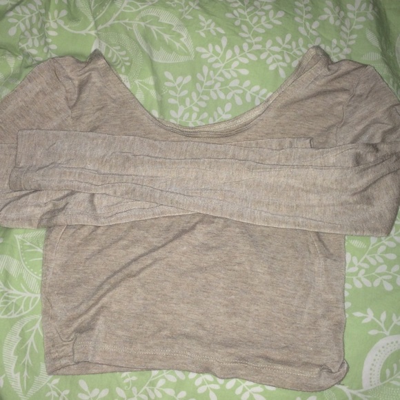 AA long sleeve crop top