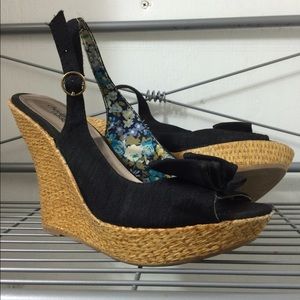 Black Summer Wedges