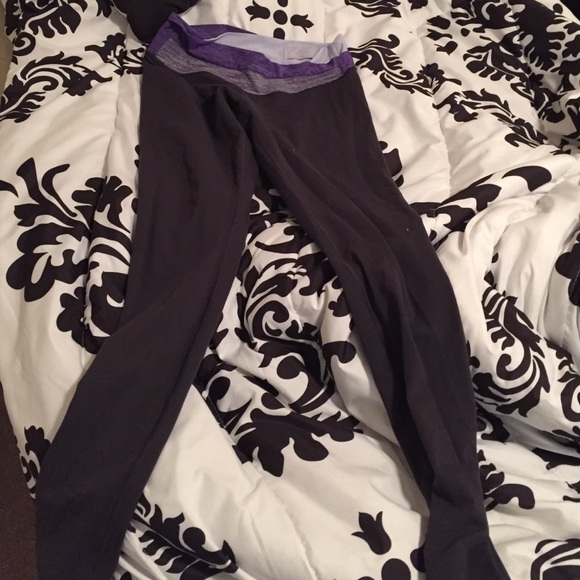 lululemon athletica Pants - PRICE DROP TODAY ONLY Lululemon grey leggings