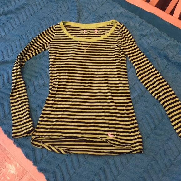 Girls Abercrombie Kids Top size Medium