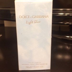 Light blue perfume