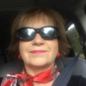 Meet your Posher, Sandy