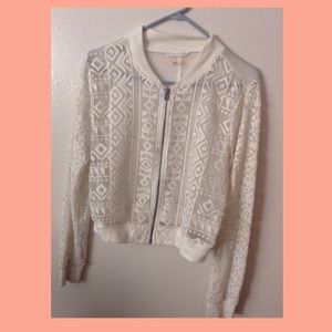 Hollister Lace Cardigan💖