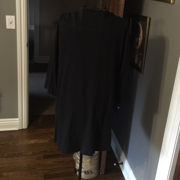 Black tunic - Picture 2 of 2