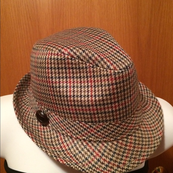 Multi color fedora