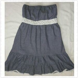 Cute strapless dress