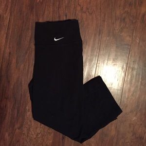 Nike dri-fit capris