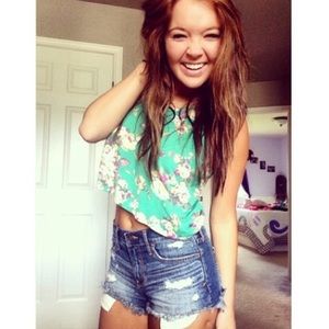 Crop top-tank top