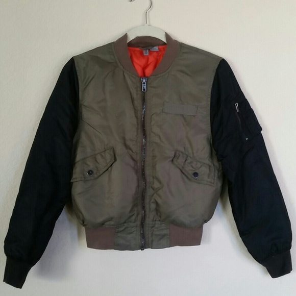 H&M Jackets & Blazers - H&M Divided Classic Aviator Jacket