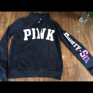 Comfortable half zip sweatshirt