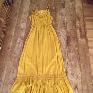 MUSTARD YELLOW SUMMER DRESS WITH CROCHET DETAIL