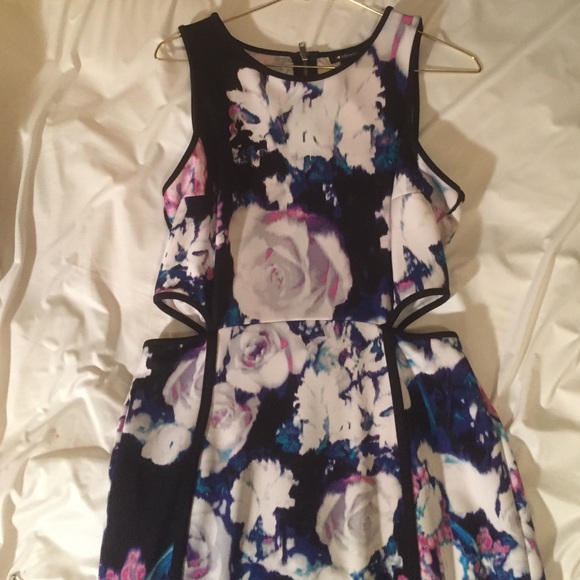 A pencil, floral, dress