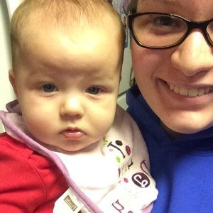 Meet your Posher, Caroline