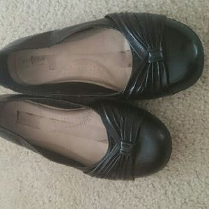 9.5 Black Flats