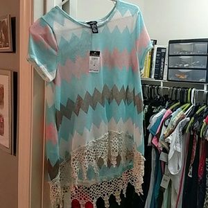 Short sleeve top