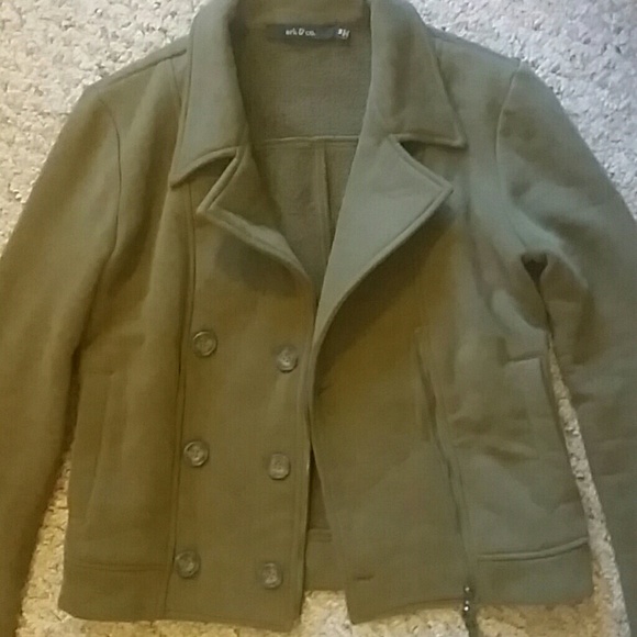 Jacket - Picture 2 of 3