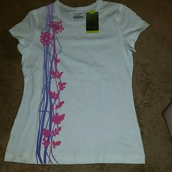 Tek Gear t shirt