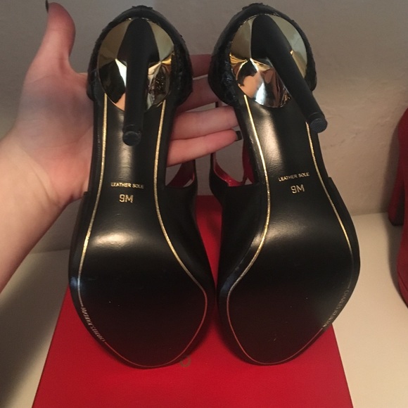 Charles Jourdan Beth sandals - Picture 3 of 4