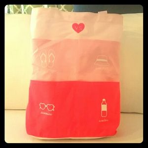 Victoria's Secret beach/gym tote!