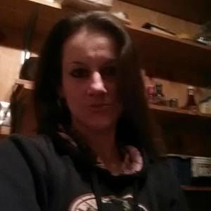 Meet your Posher, Monica