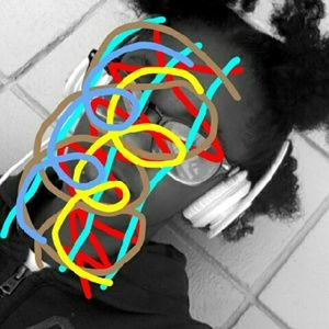 Meet your Posher, Destyne